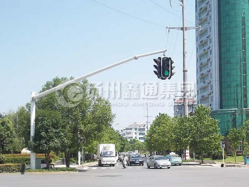 XHDG-047，吊籠式信號(hào)燈桿